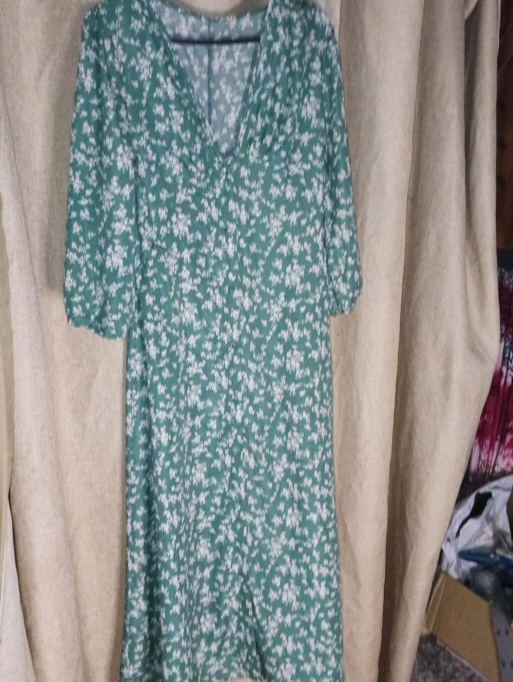 VINTAGE Lightweight Green Floral Dress